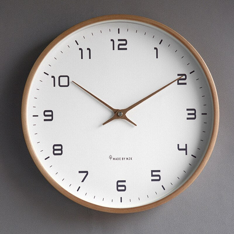 Horloge murale ronde en bois scandinave minimaliste