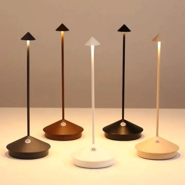 ClarityGlow | Lampe LED de Table Sans Fil - Élégance et Polyvalence