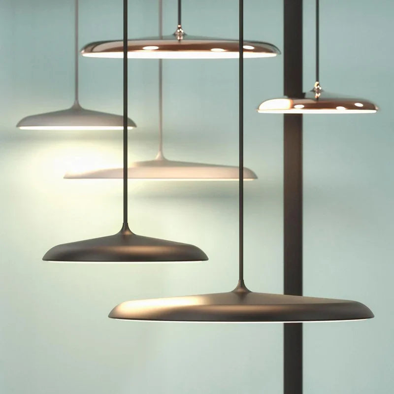 Lampe Suspendue LED Design - Élégance Moderne pour Salle à Manger