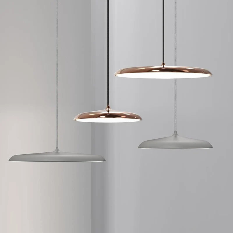 Lampe Suspendue LED Design - Élégance Moderne pour Salle à Manger