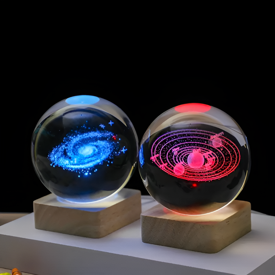 Boule en Verre GalaxyGlow – Projette une Galaxie Lumineuse et Élégante dans Votre Intérieur