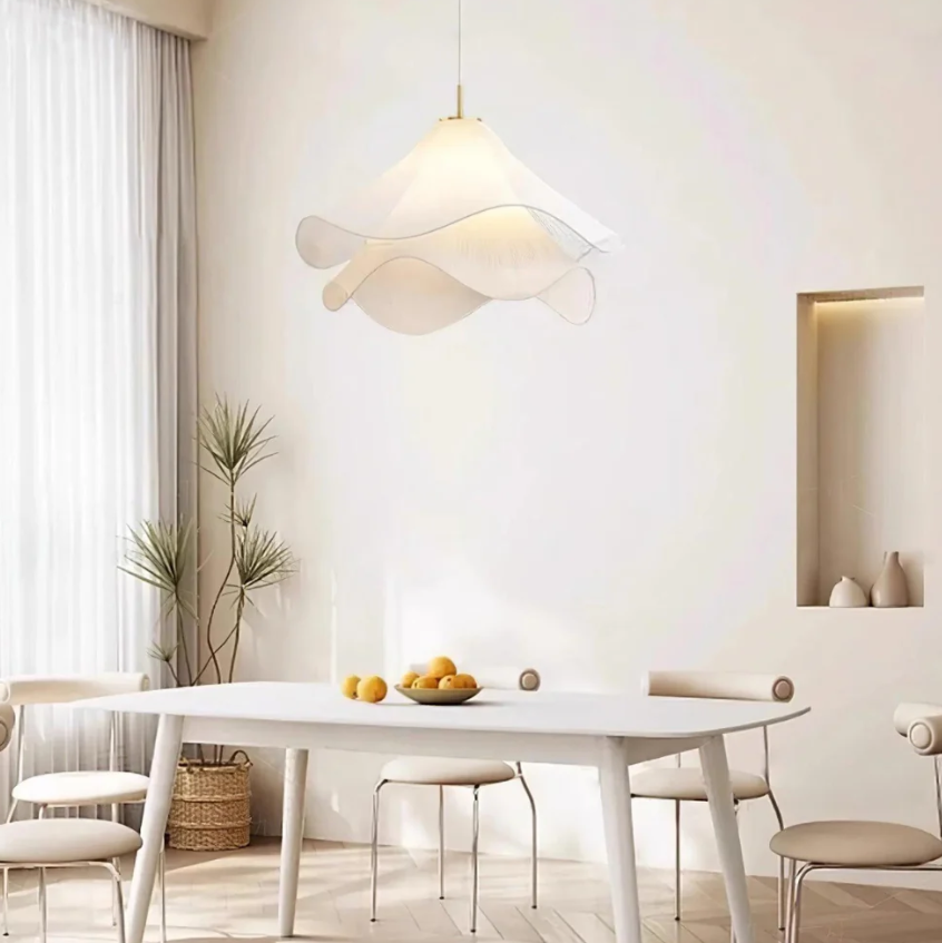 L'Éclat de Sérénité – Suspension Lumineuse Élégante pour Ambiance Apaisante