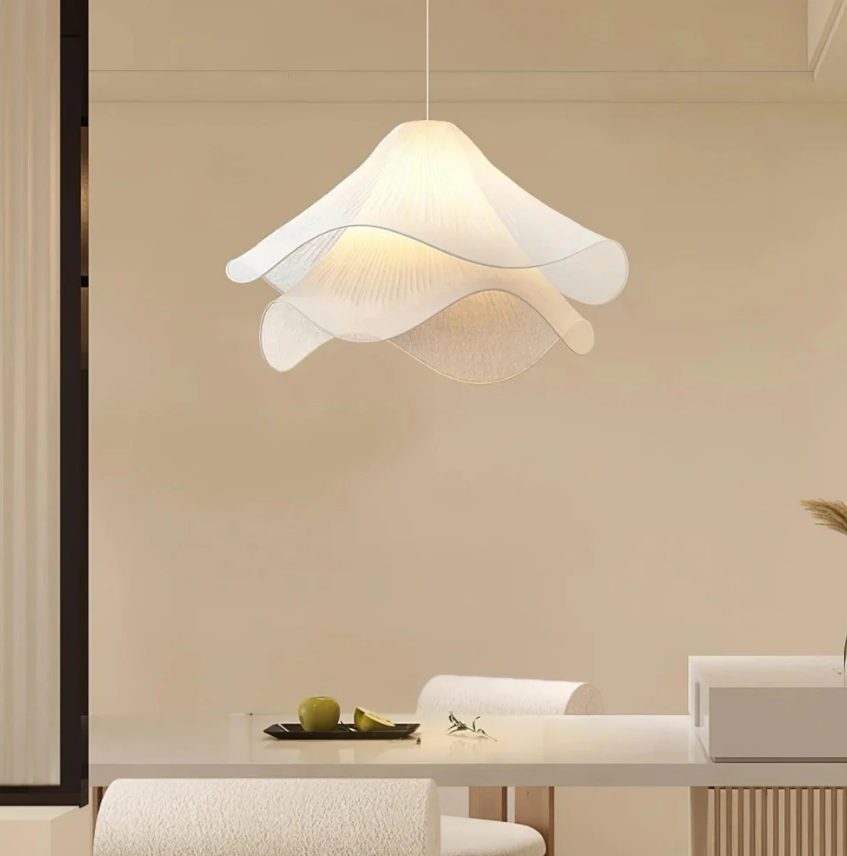 L'Éclat de Sérénité – Suspension Lumineuse Élégante pour Ambiance Apaisante