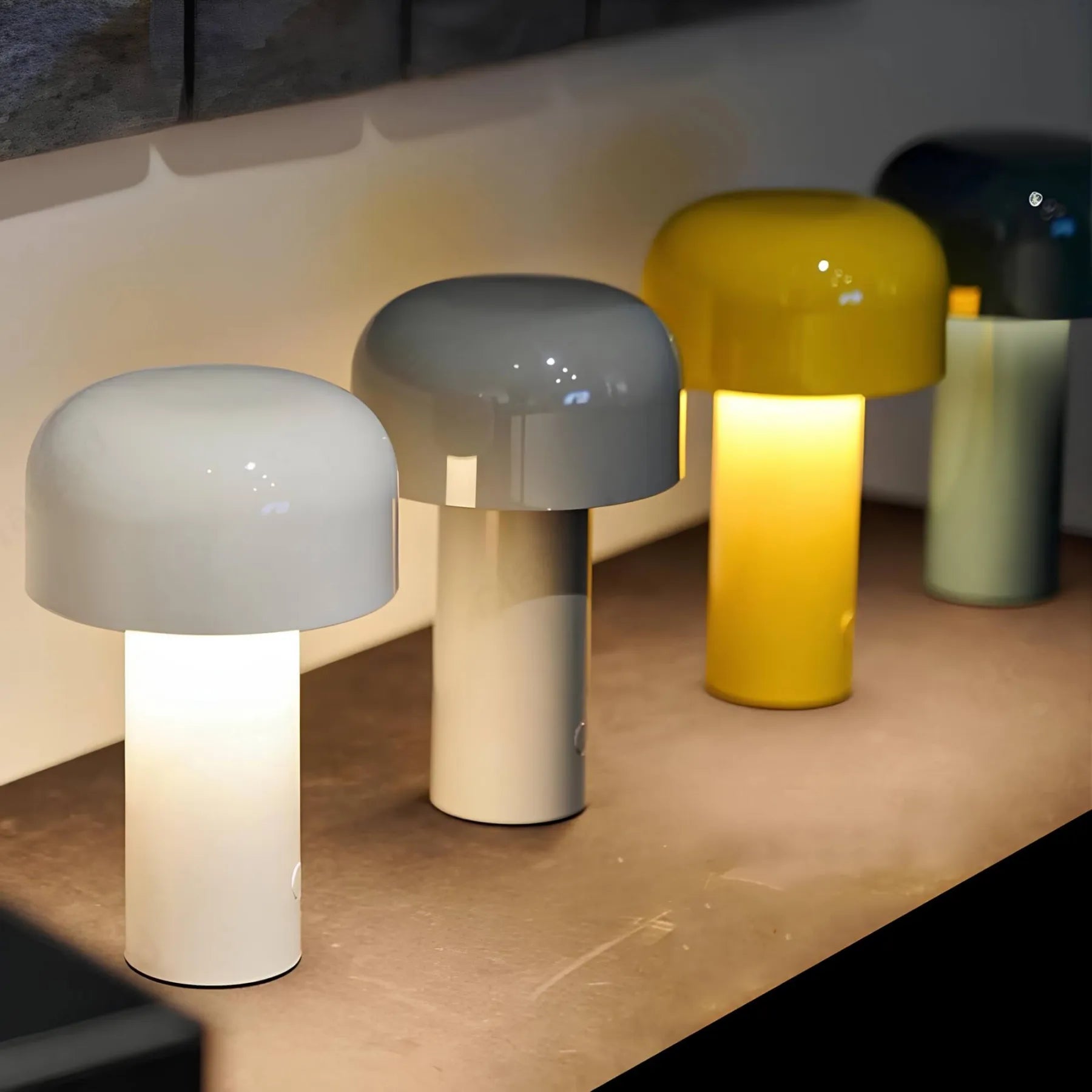 Lampe de Chevet LED Tactile - Design Portable et Élégant