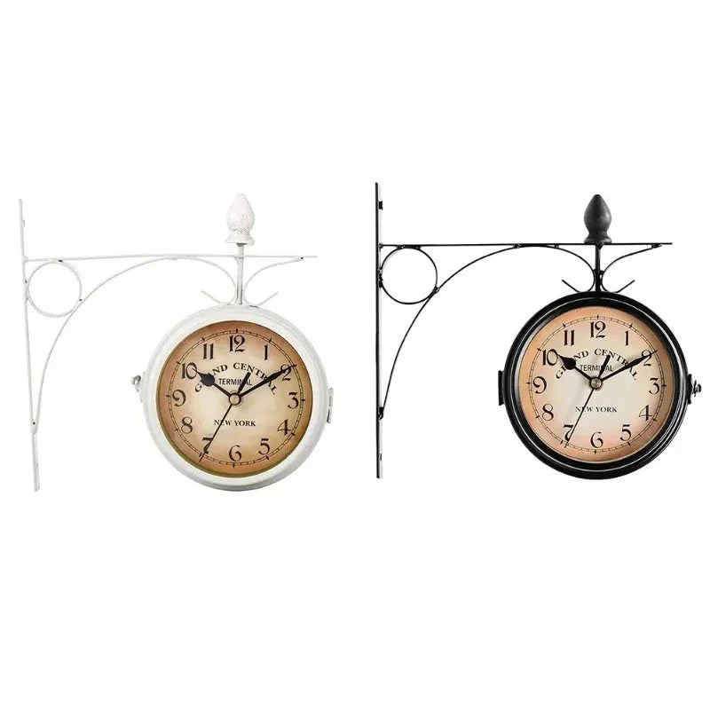 Horloge murale double face vintage