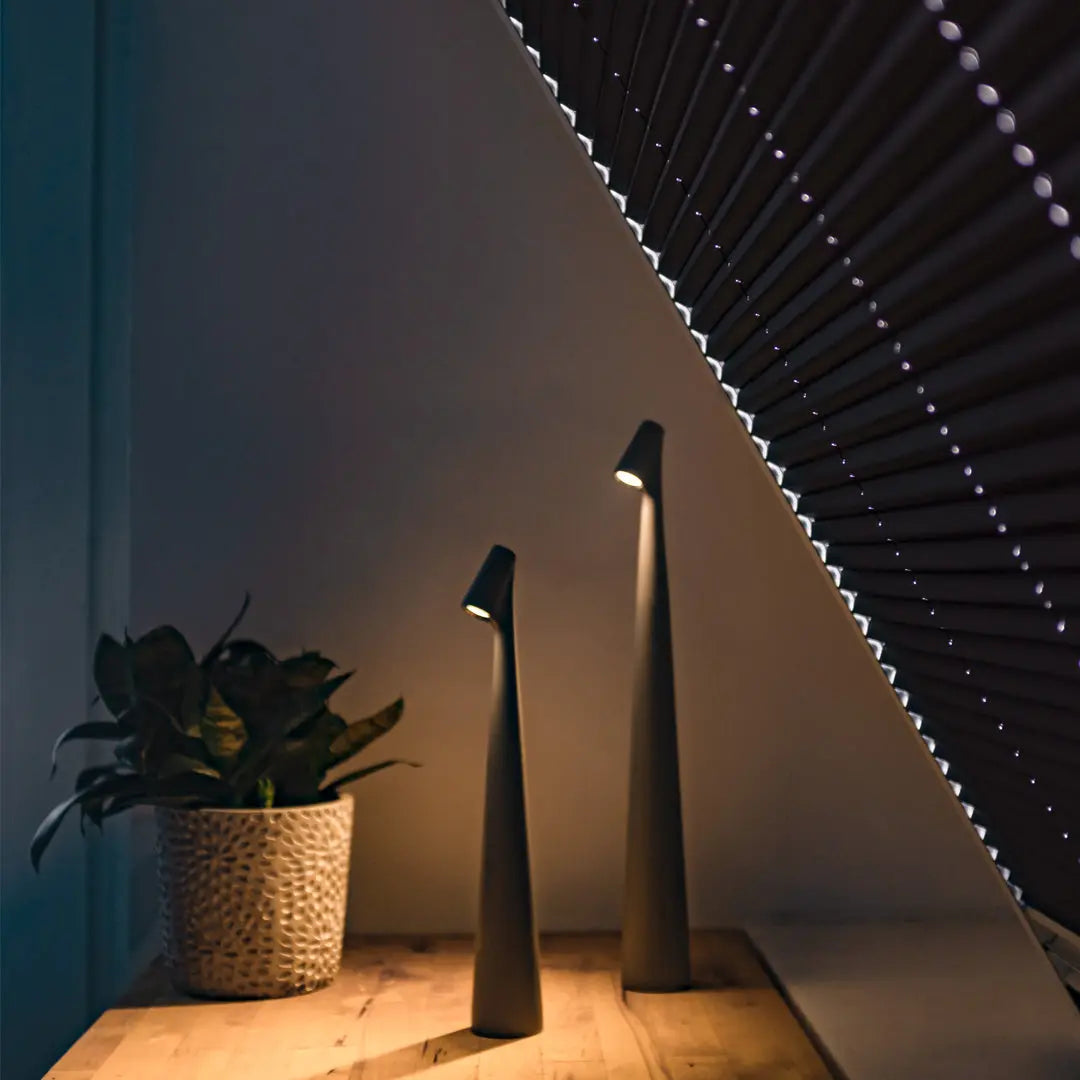 Lampe à LED Sans Fil NordicLuxe - Design Minimaliste pour Table